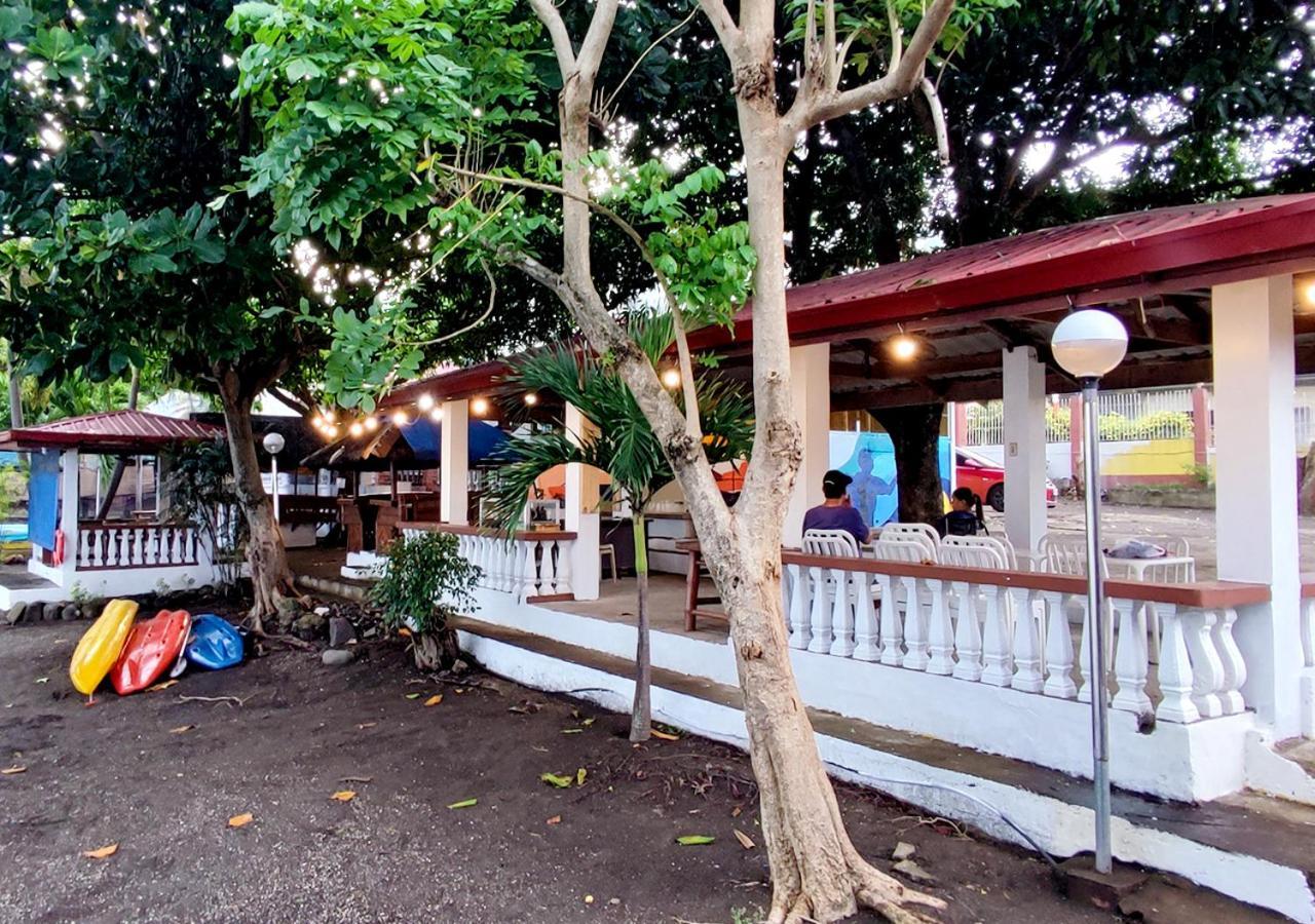 Leynes Taal Lake Resort And Hostel Tanauan  Exteriör bild