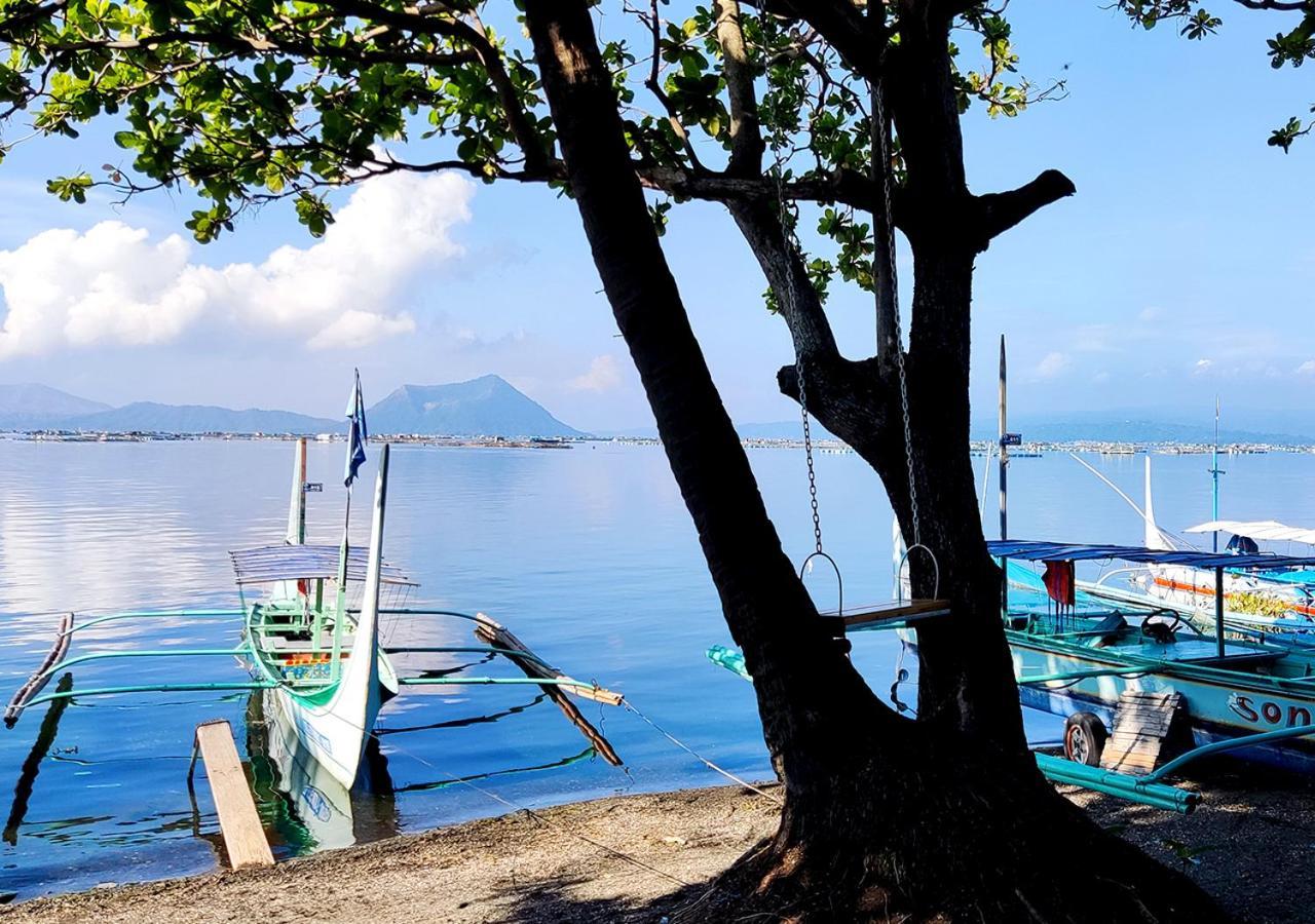 Leynes Taal Lake Resort And Hostel Tanauan  Exteriör bild